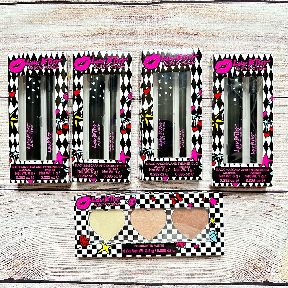 Luv Betsey by Betsey Johnson Makeup Lot NEW